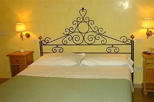 Fidene Hotel